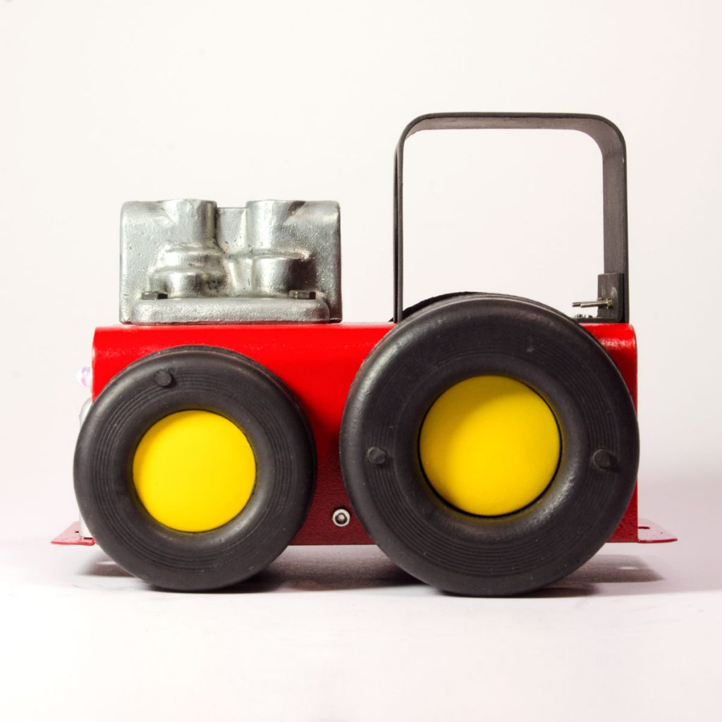 TRACTOR