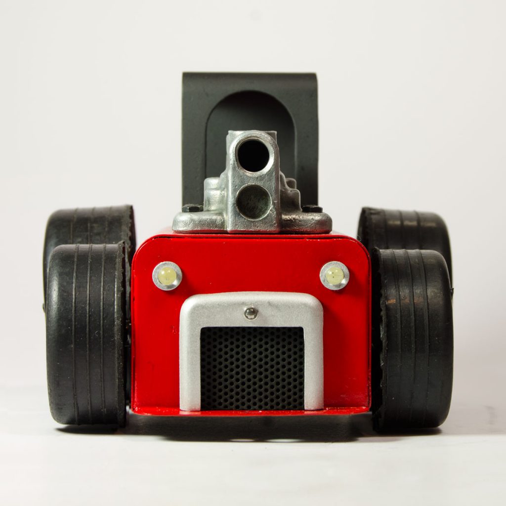 TRACTOR