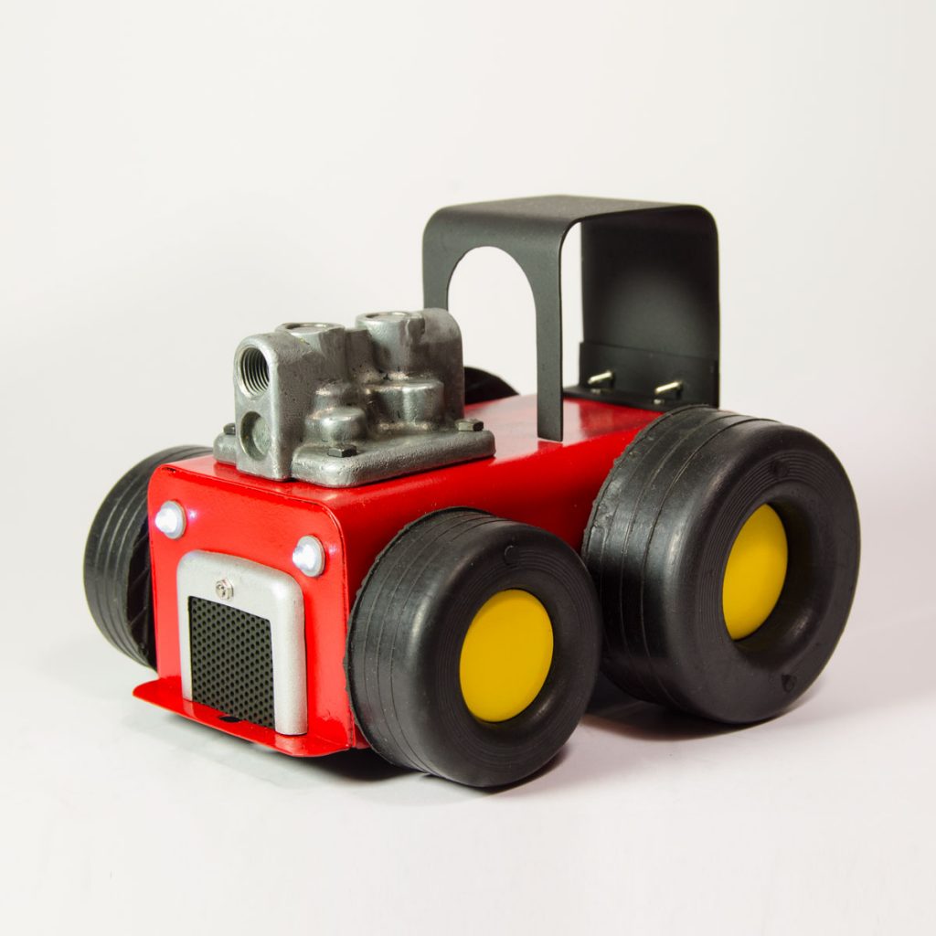 TRACTOR