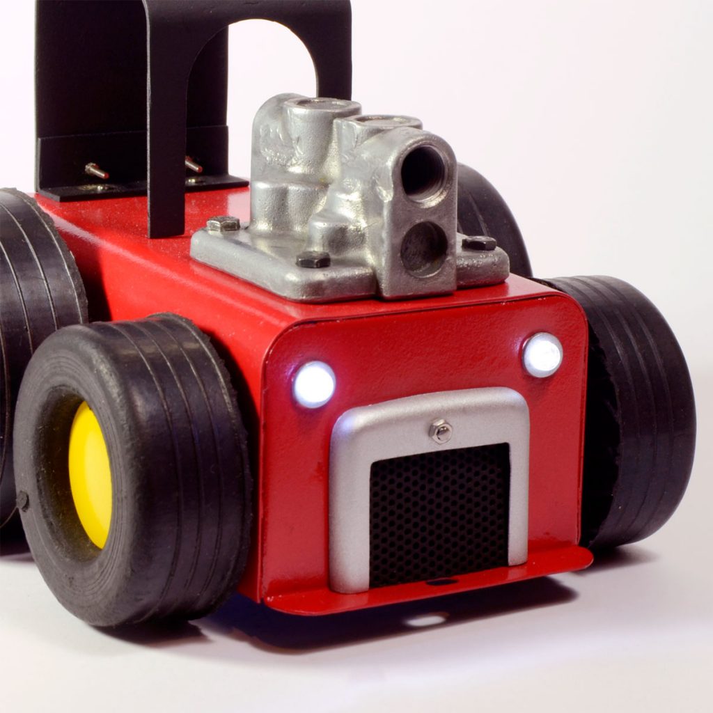 TRACTOR